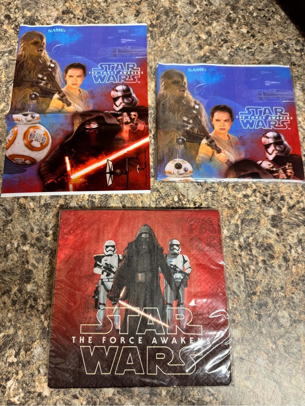 Star Wars The Force Awakens Party Napkins & favor bags